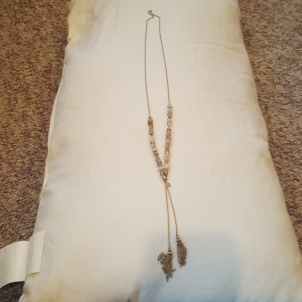 Stella & Dot tassel adjustable necklace